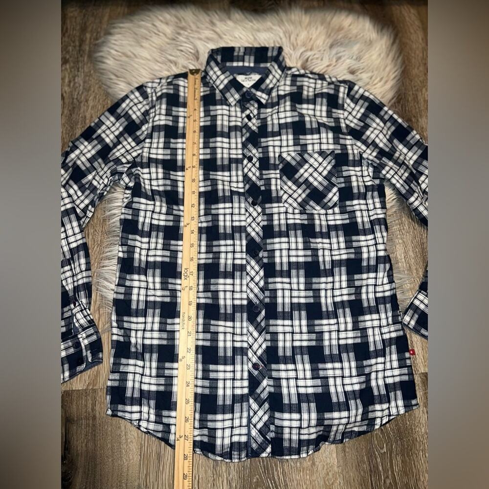 Big star women’s flannel button down shirt - Picture 4 of 8